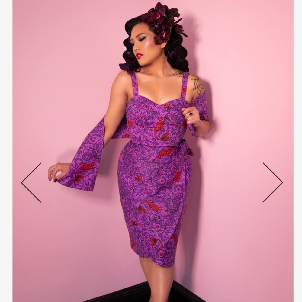 NWT***HAUNTED HONEY SARONG DRESS IN SEA SIREN PRINT - VIXEN BY MICHELINE PITT